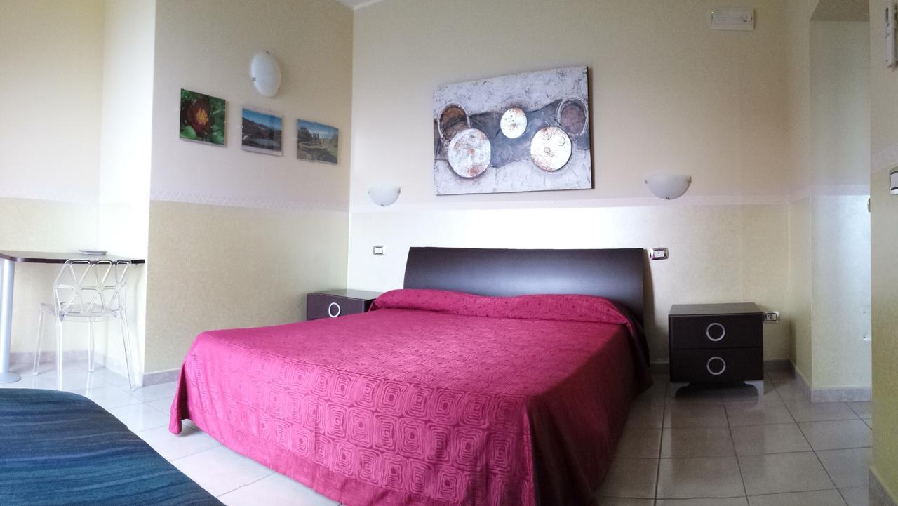 B&B Lo Sparviero Civita Camera foto